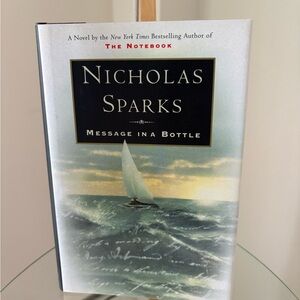 Nicholas Sparks 'Message in a Bottle' Hardcover Book Romance Novel New